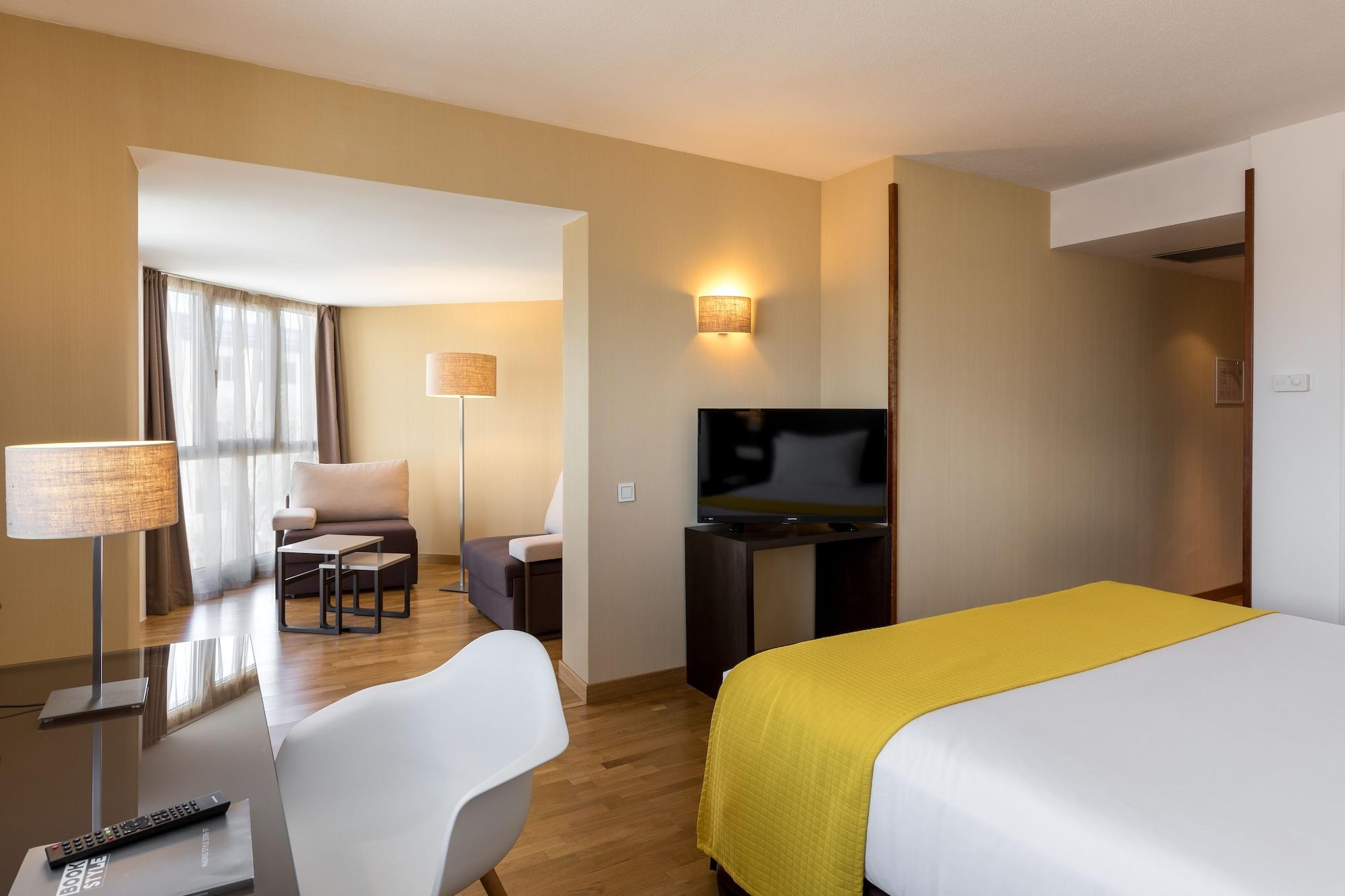 ราฟาเอลโฮเทลเลส อโทชา Hotel มาดริด ภายนอก รูปภาพ