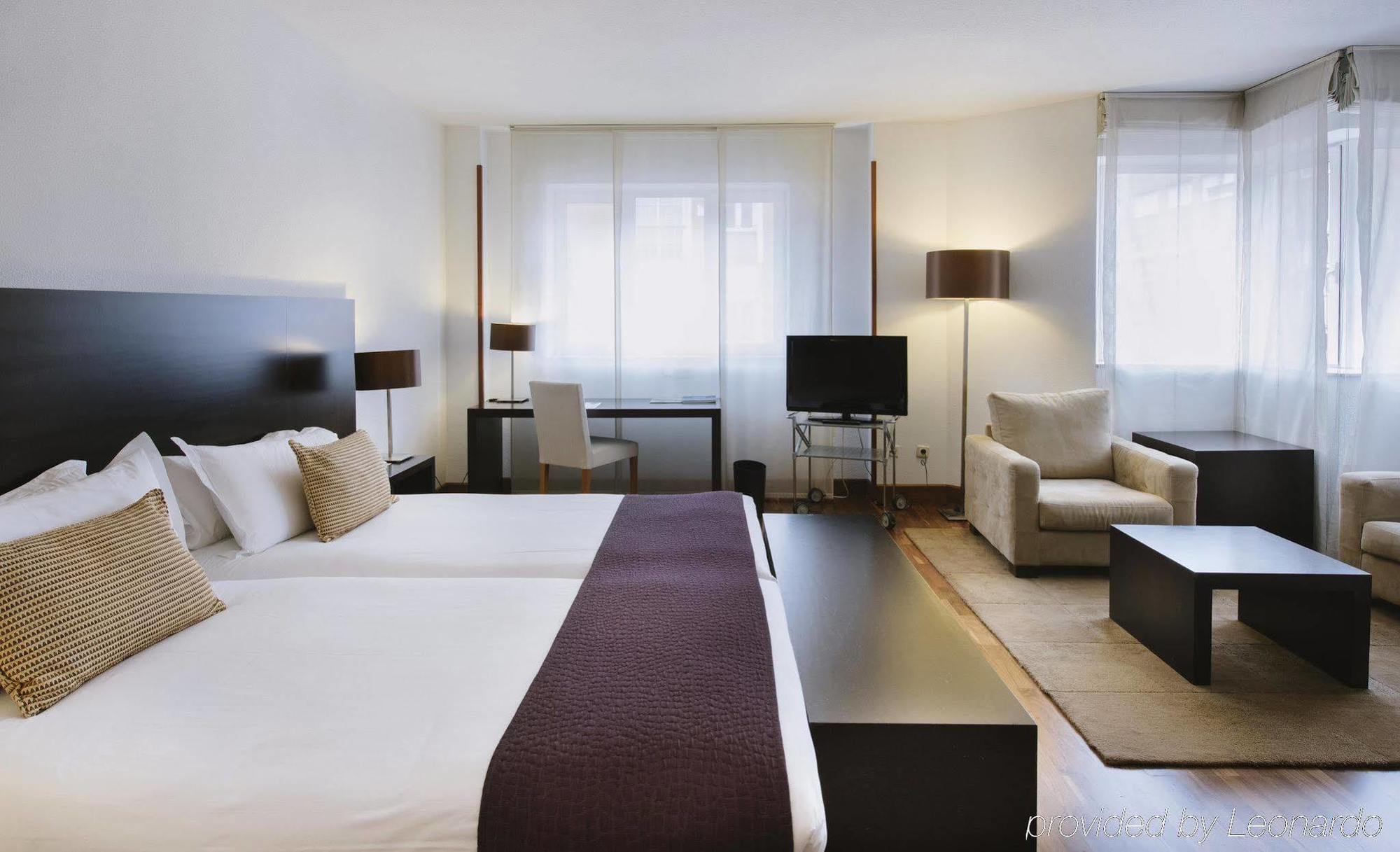 ราฟาเอลโฮเทลเลส อโทชา Hotel มาดริด ภายนอก รูปภาพ